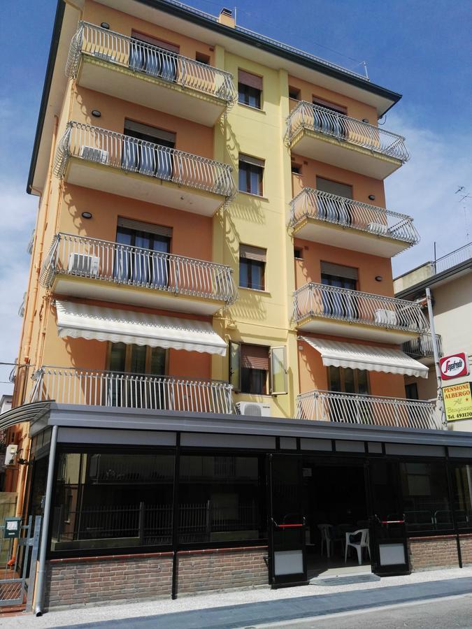 Hotel Bragozzo Соттомаріна Екстер'єр фото